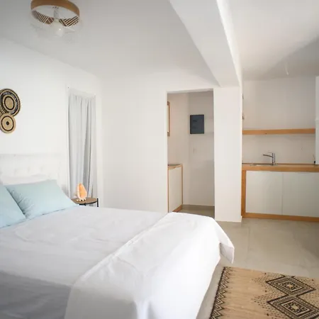 Onar Loutra, Kythnos * Loutrá