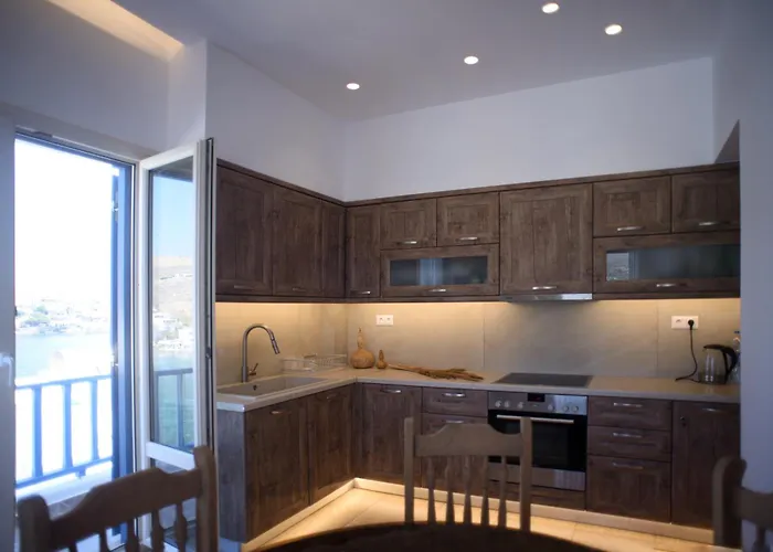 Onar Loutra, Kythnos Loutrá