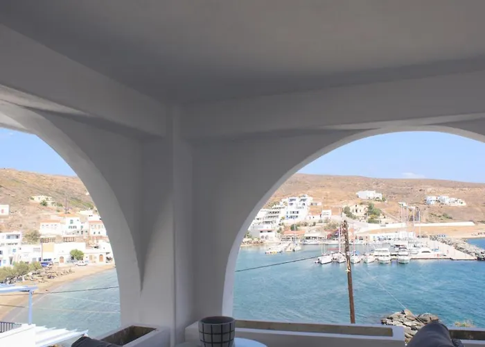 Onar Loutra, Kythnos * Loutrá